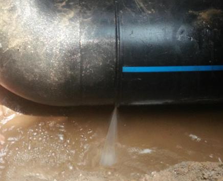 山海关楼顶渗水维修公司为大家分享下山海关卫生间漏水维修修补技术!