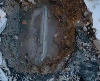 山海关楼顶漏水维修怎么找漏水点？